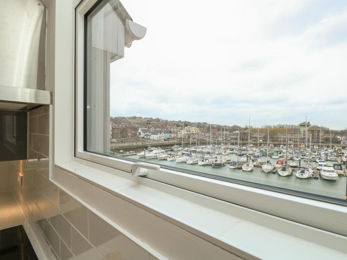 דירות וויימות' Harbourside Haven Penthouse 1 מראה חיצוני תמונה